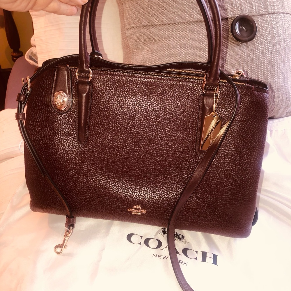 Coach Brooklyn Carryall 34 Leather Handbag